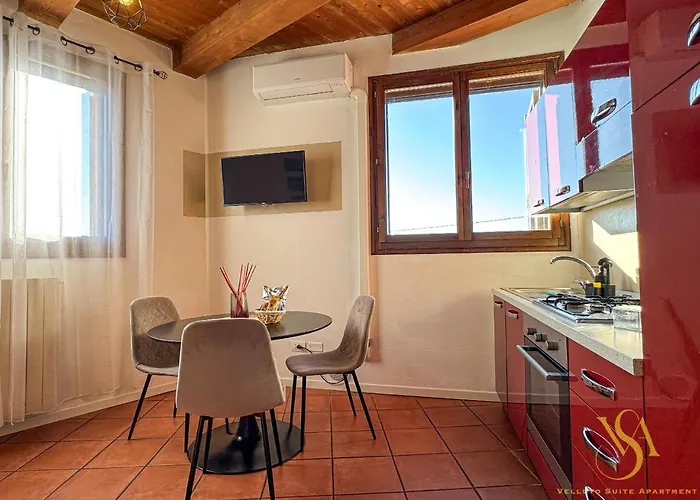 Velluto 아파트 칼더라라디레노